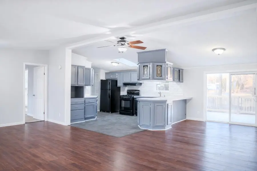 141 N Mason Avenue N, Battle Creek, MI 49037 - #3