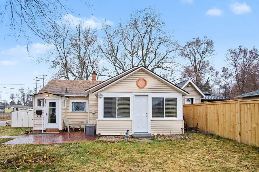 1403 Matilda Street Ne, Grand Rapids, MI 49503 - #2