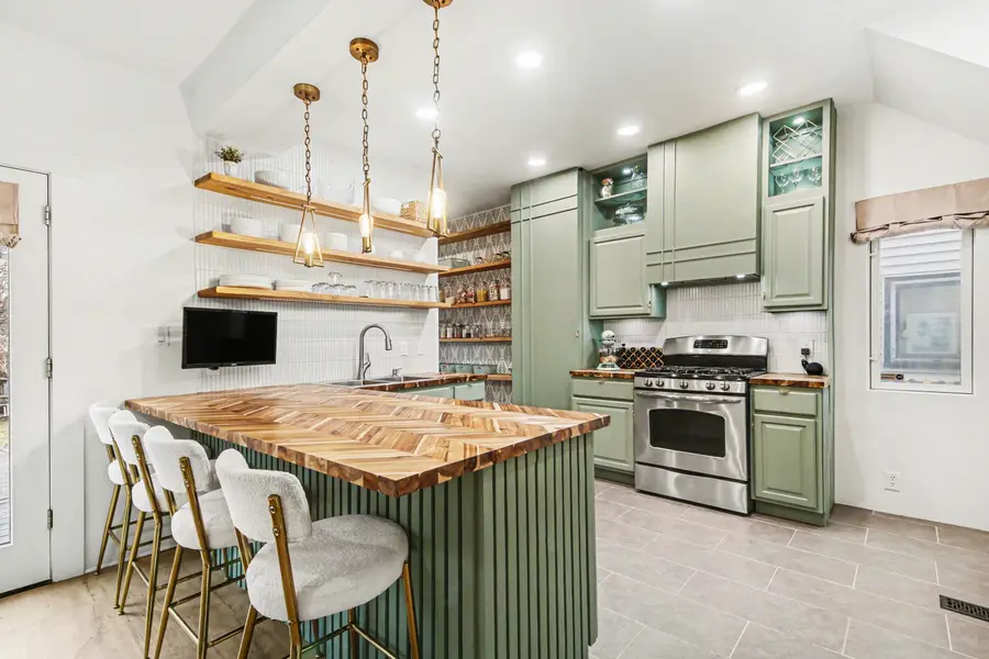 615 Logan Street Se, Grand Rapids, MI 49503 - #2