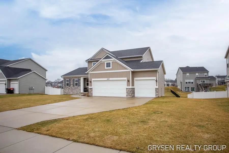 6657 Maria Drive, Hudsonville, MI 49426 - #3