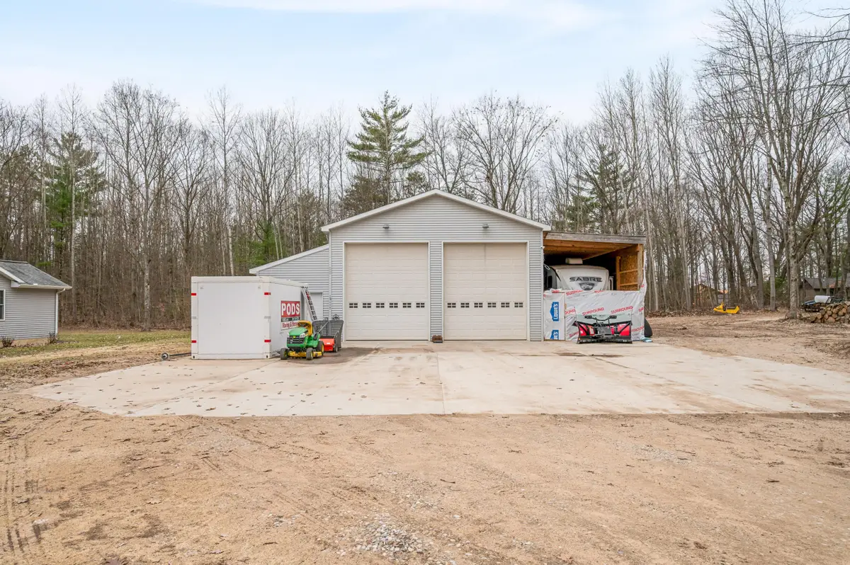 19117 Joslin Circle, Big Rapids, MI 49307 - #1