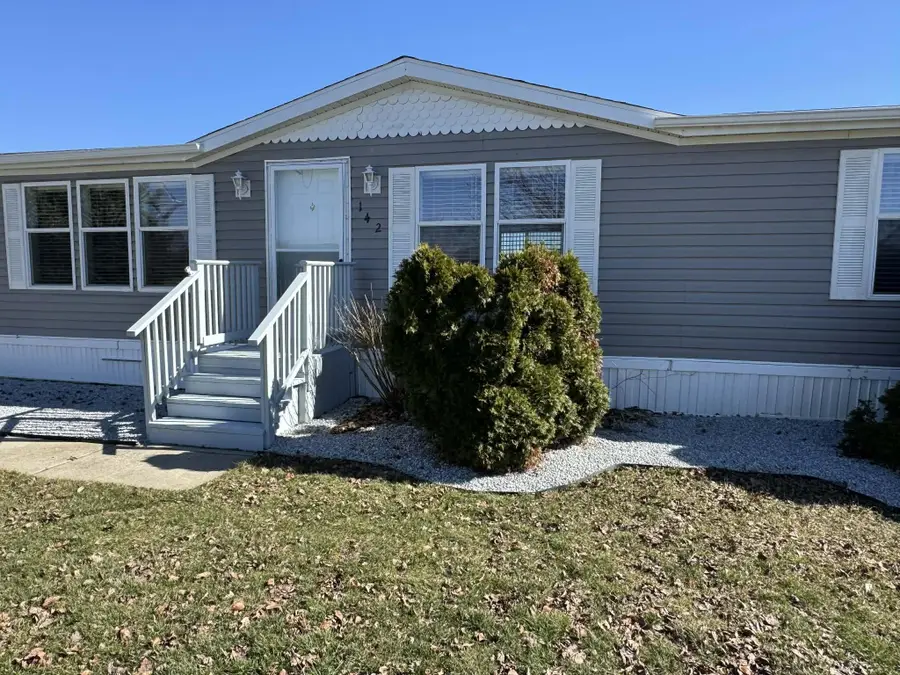 7204 E Grand River Ave #Lot 142, Portland, MI 48875 - #2