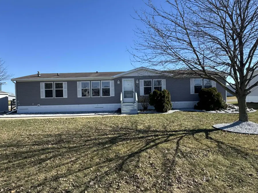 7204 E Grand River Ave #Lot 142, Portland, MI 48875 - #3