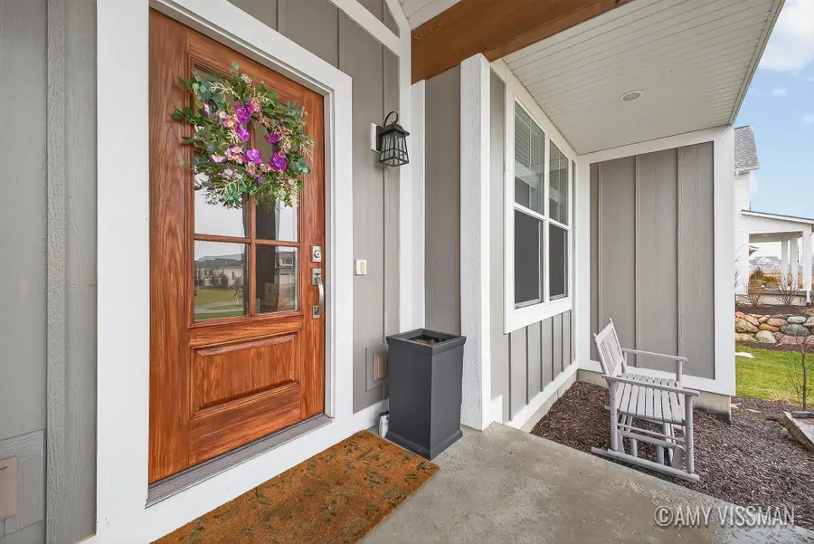 3822 Cherry Blossom Drive Ne, Ada, MI 49301 - #2