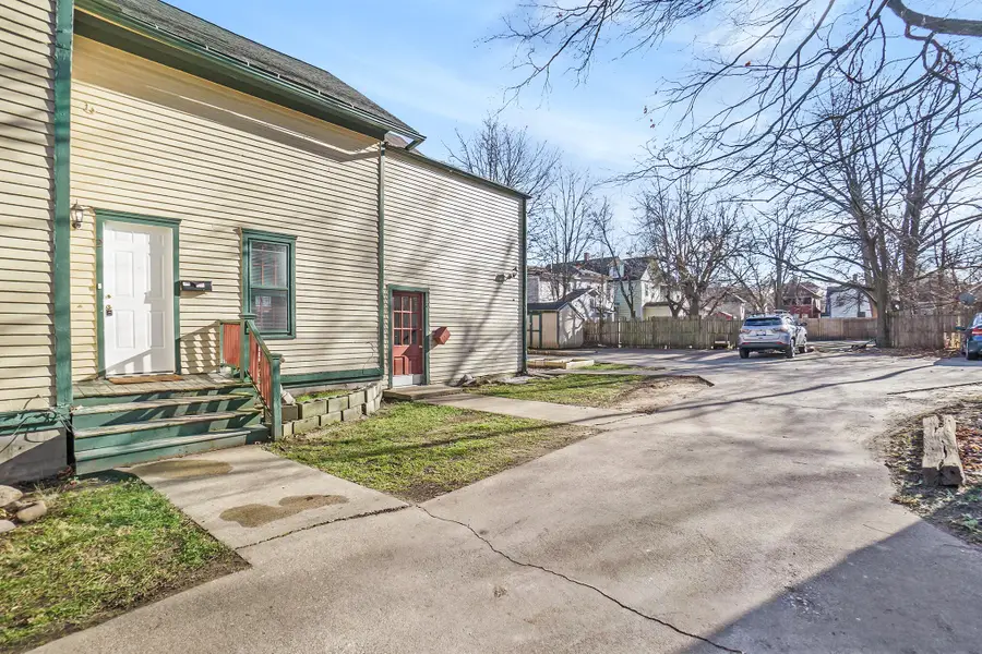 709 W Lovell Street, Kalamazoo, MI 49007 - #3