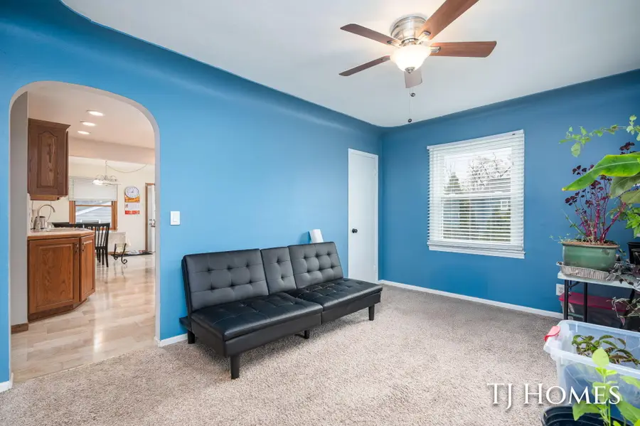 2536 Day Avenue Nw, Grand Rapids, MI 49544 - #2