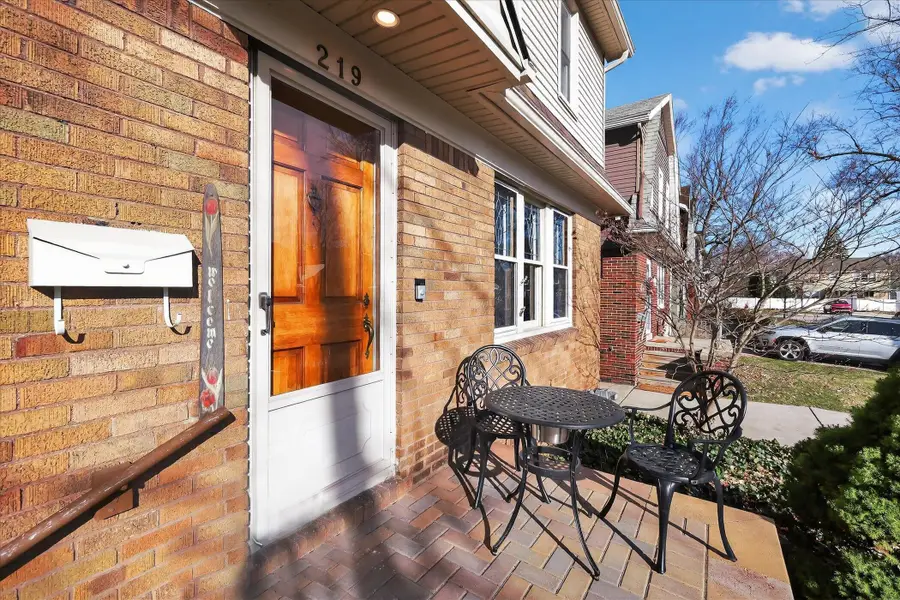 219 N Edison Avenue, Royal Oak, MI 48067 - #2