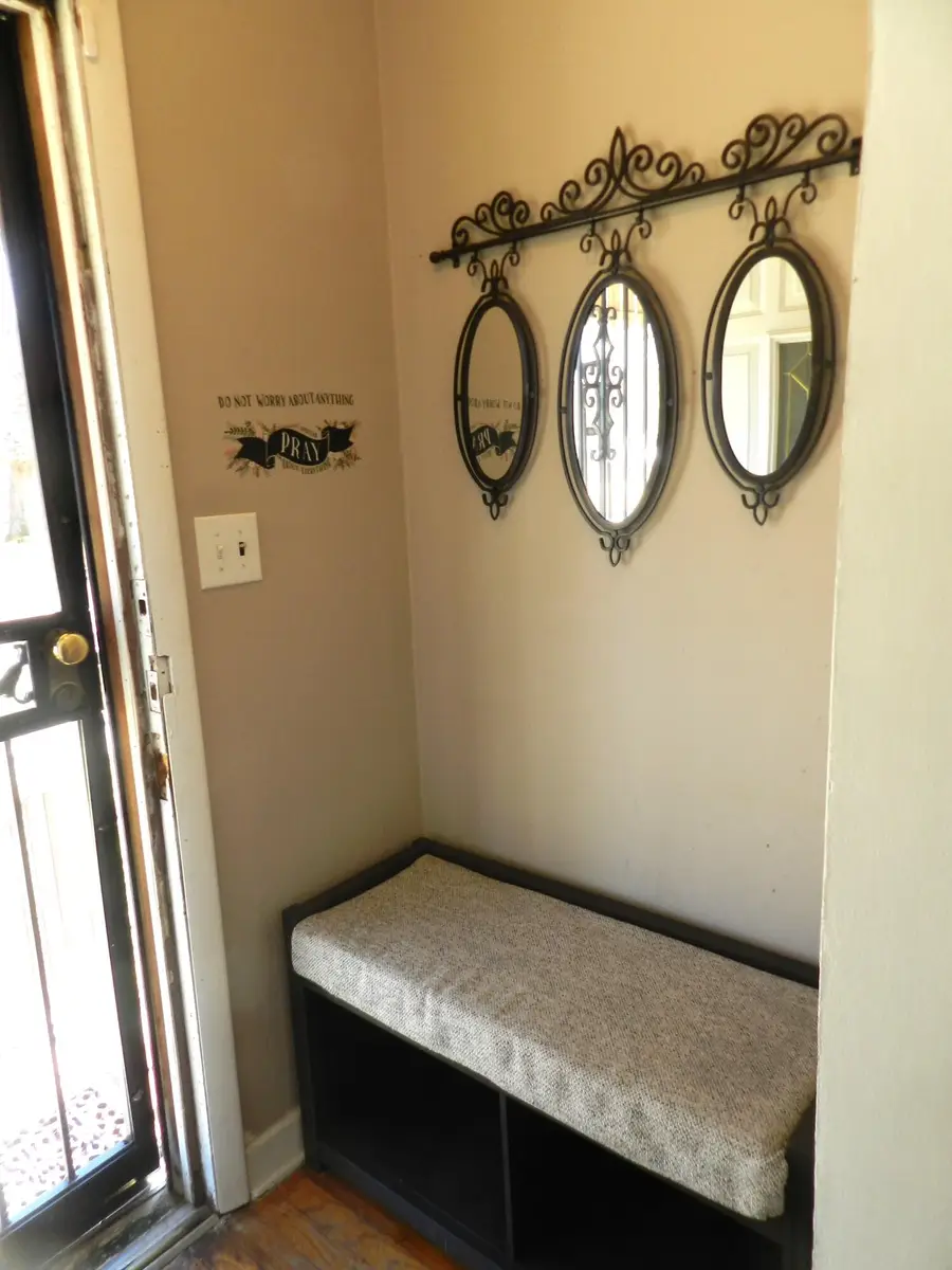 380 N Mccord Street, Benton Harbor, MI 49022 - #3