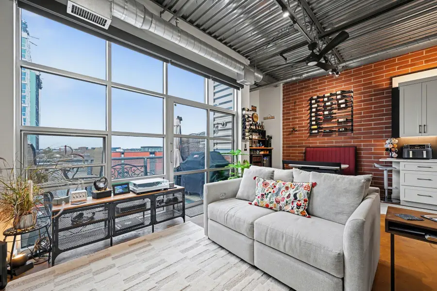 322 E Liberty Street #19, Ann Arbor, MI 48104 - #3