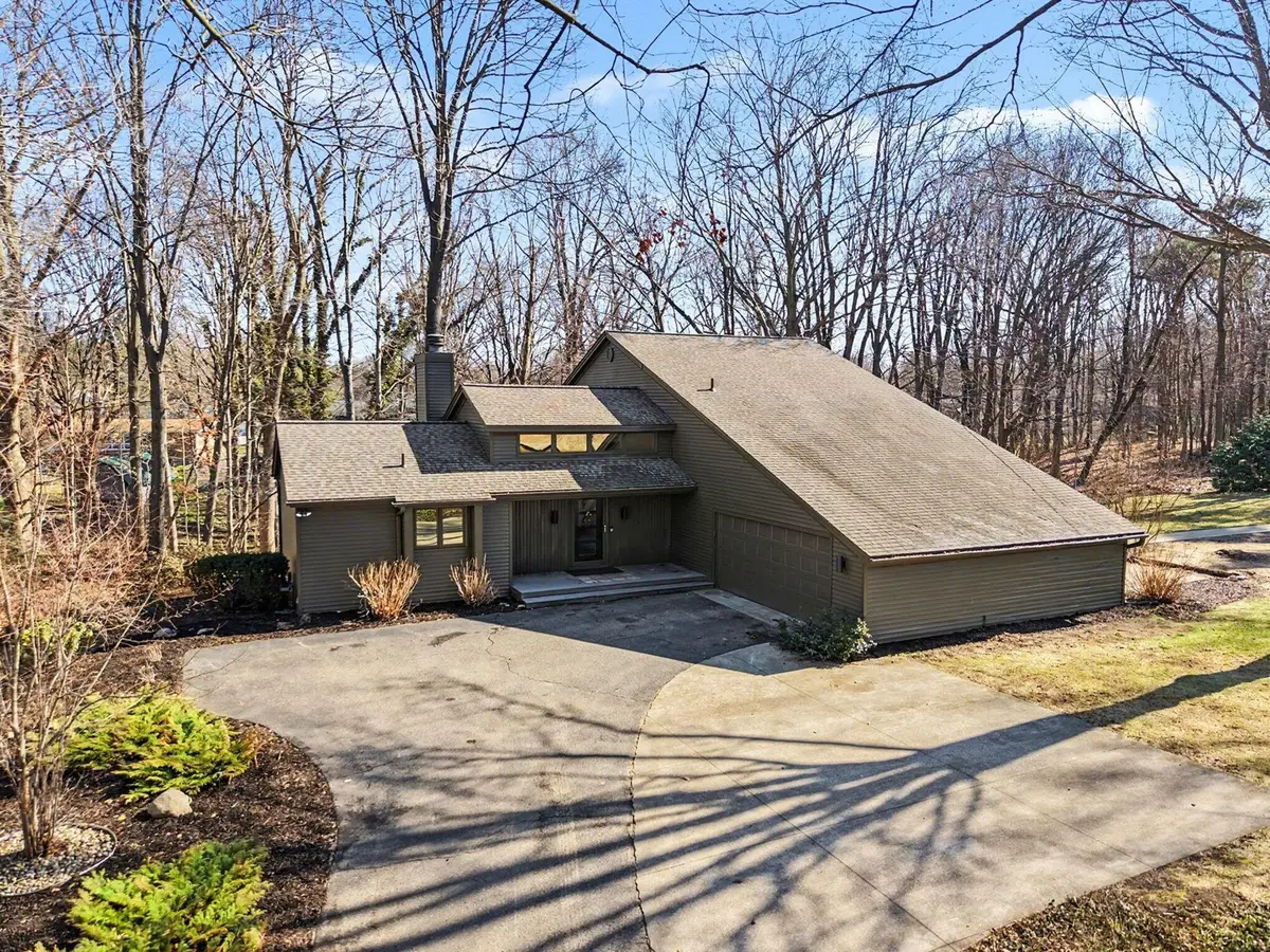 687 Lugers Road, Holland, MI 49423 - #1