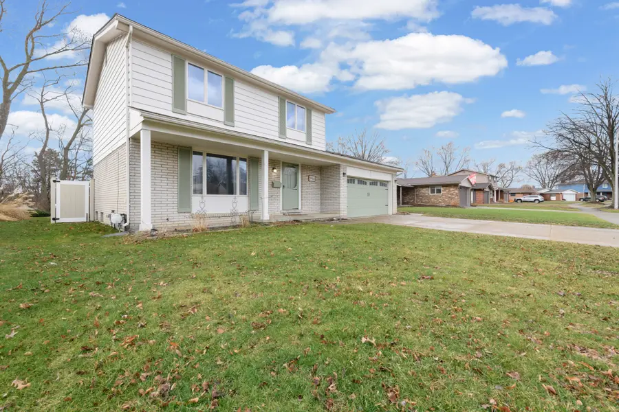 39063 Grennada Street, Livonia, MI 48154 - #3