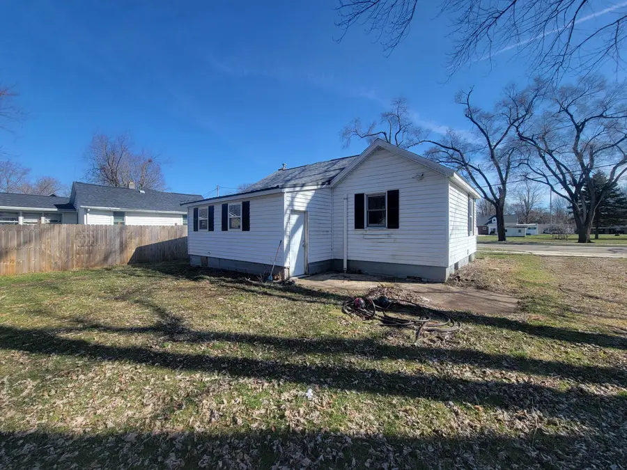 224 S Ruggles Street, Bronson, MI 49028 - #3