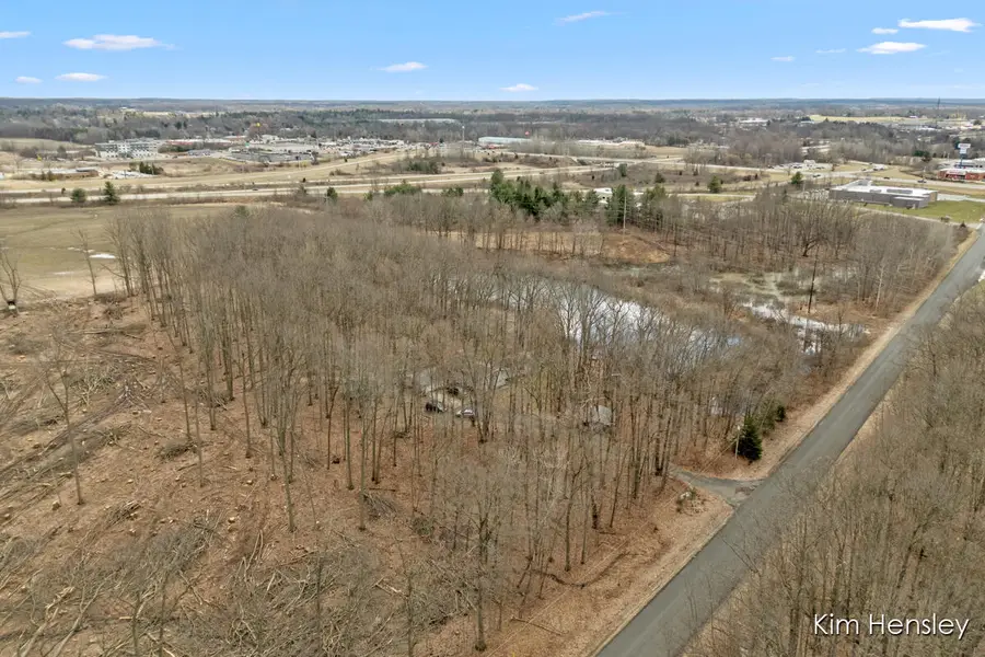 14280 Edgerton Avenue Ne, Cedar Springs, MI 49319 - #2