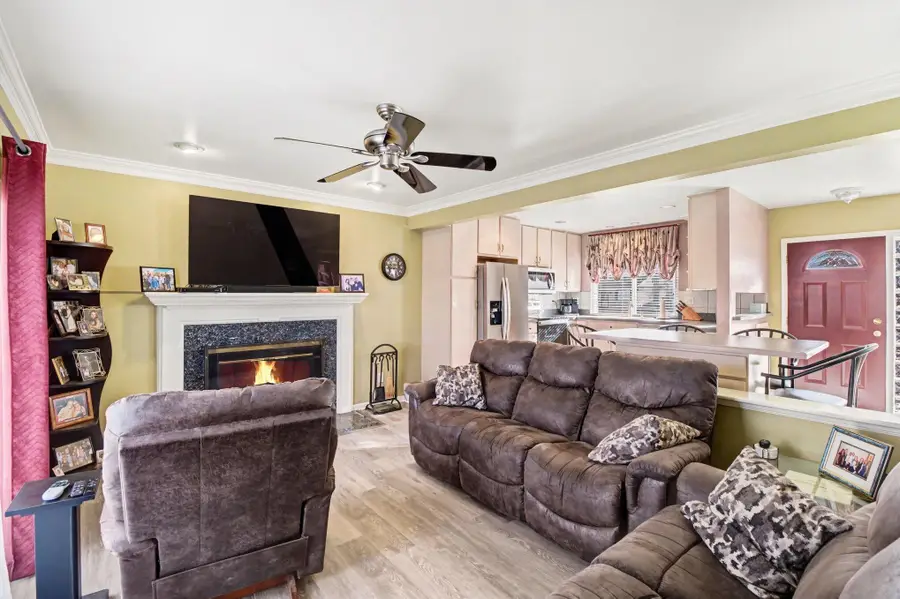 31141 Morgan Drive, Warren, MI 48088 - #3