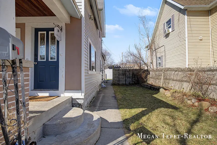 1113 Alpine Avenue Nw, Grand Rapids, MI 49504 - #3