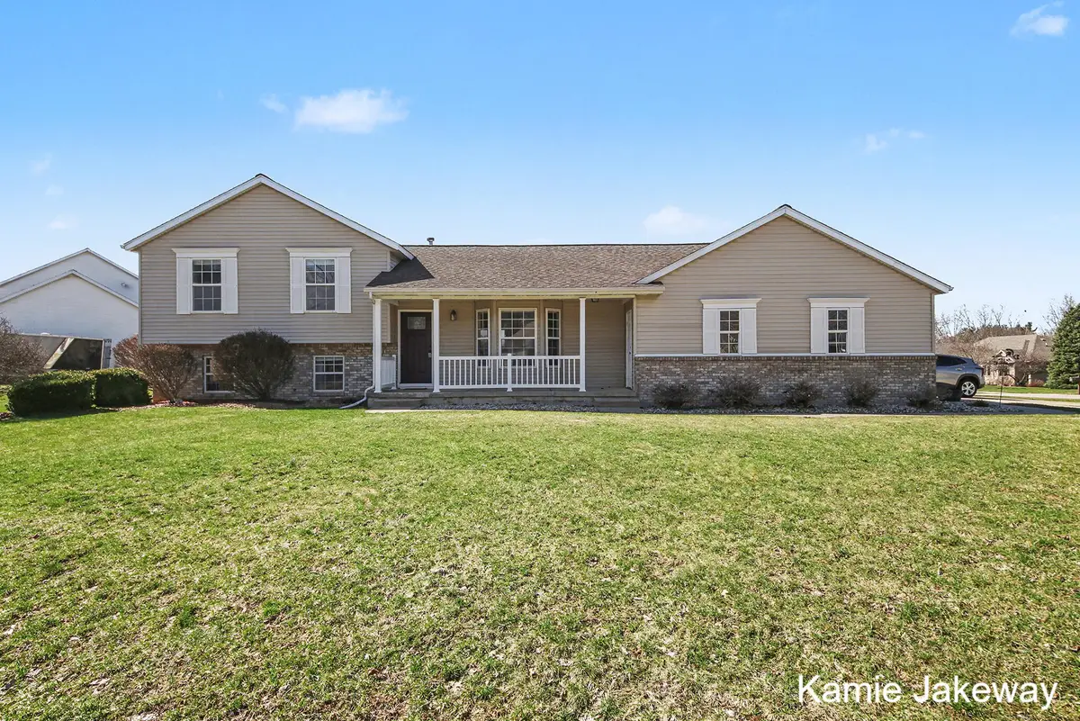 4041 Tallman Creek Drive Nw, Grand Rapids, MI 49534 - #1