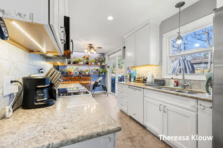 15701 Charles Court, Grand Haven, MI 49417 - #2