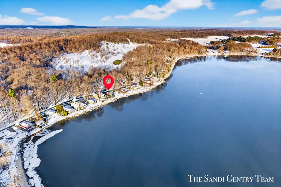 4050 W Orchard Drive, Hart, MI 49420 - #2