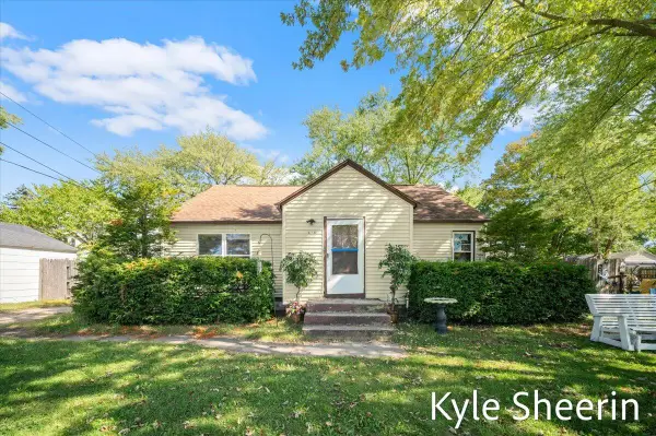 4104 Jefferson Avenue Se, Wyoming, MI 49548