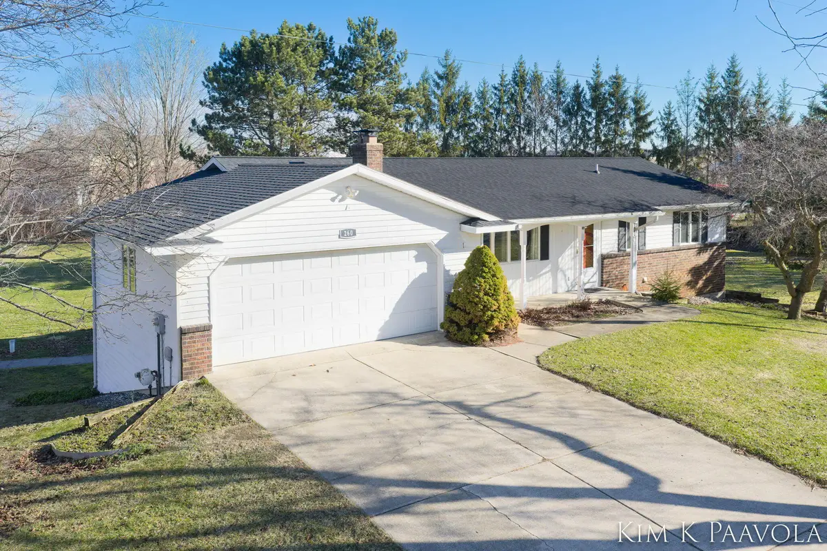 260 Vine Street Se, Caledonia, MI 49316 - #1