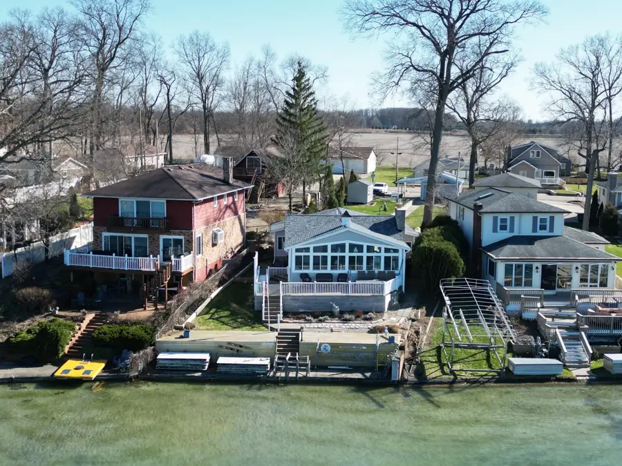 23642 S Shore Drive, Edwardsburg, MI 49112 - #2