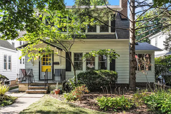 1210 Henry Street, Ann Arbor, MI 48104