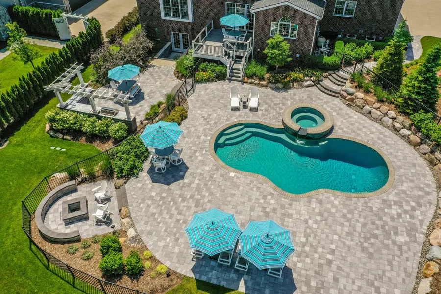 2424 Highland Drive, Ann Arbor, MI 48105 - #3