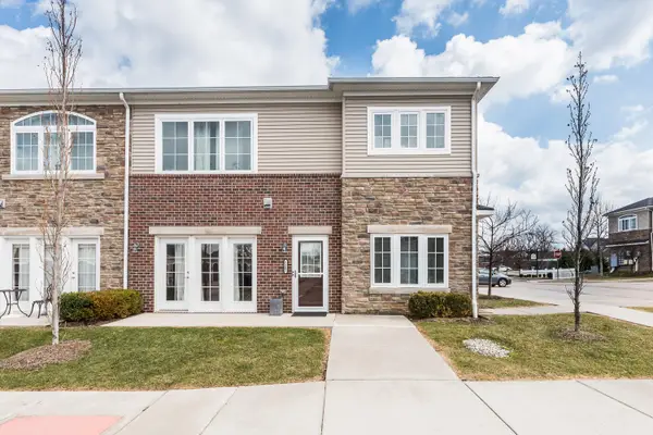 5502 Arbor Chase Drive, Ann Arbor, MI 48103