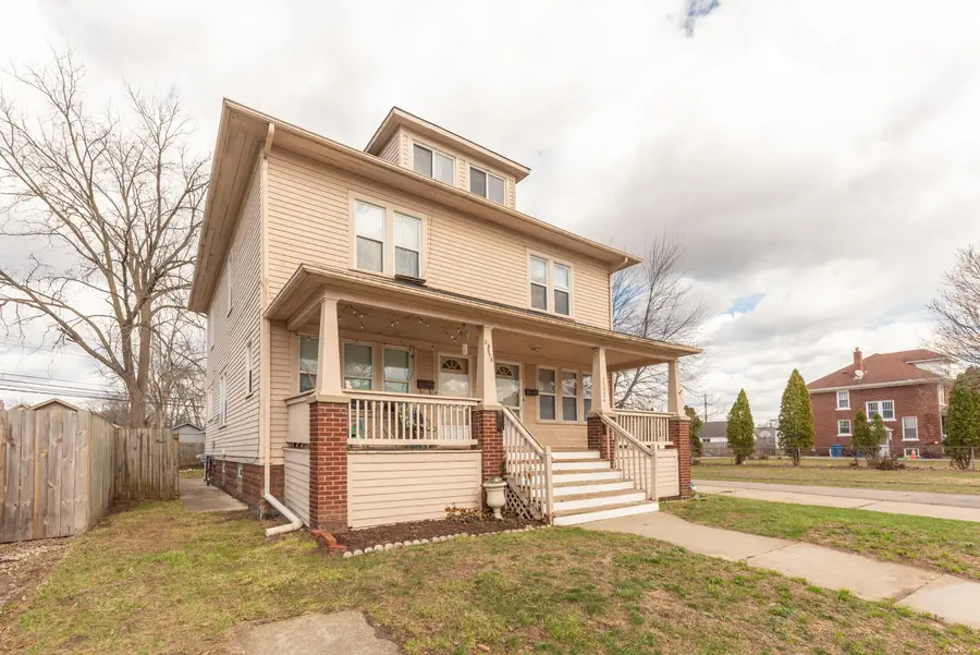 35324/ 326 Chestnut Street, Wayne, MI 48184 - #2