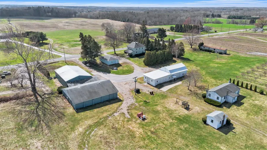 6629 N Branch Road, Benton Harbor, MI 49022 - #2