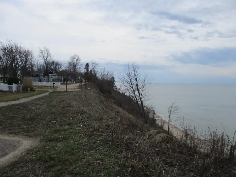 7237 Lakeview Avenue, South Haven, MI 49090 - #3