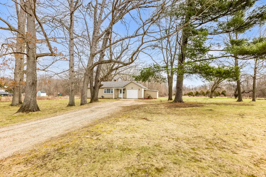48 Mccollum Avenue, Galesburg, MI 49053 - #2