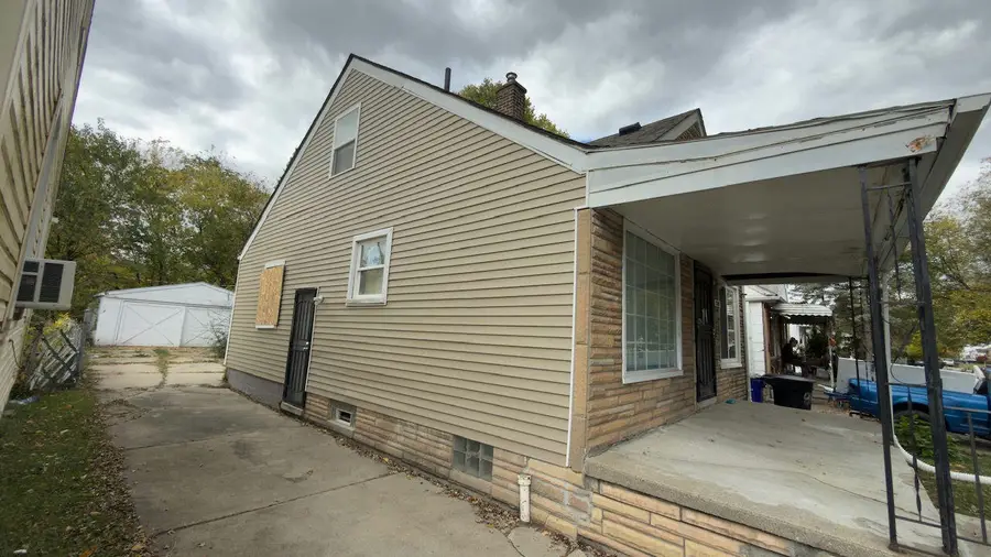 7269 Minock Street, Detroit, MI 48228 - #2