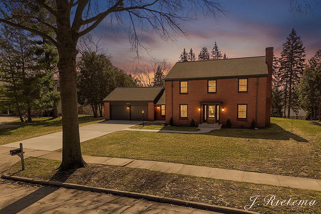 2150 Onekama Drive Se, Grand Rapids, MI 49506 - #1