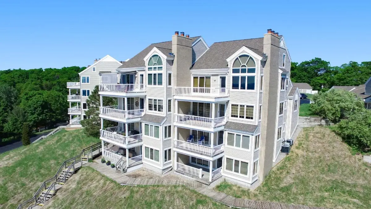 736 Spyglass Hill #27, Holland, MI 49424 - #1