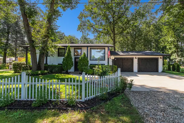 819 W Michigan Street, New Buffalo, MI 49117