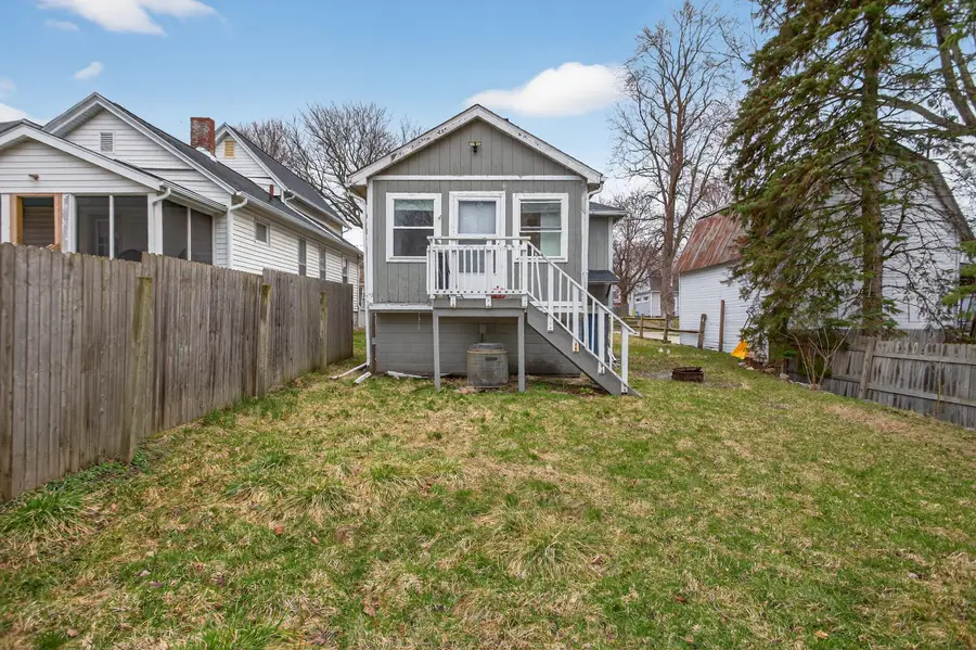 609 Webb Street, Jackson, MI 49202 - #2