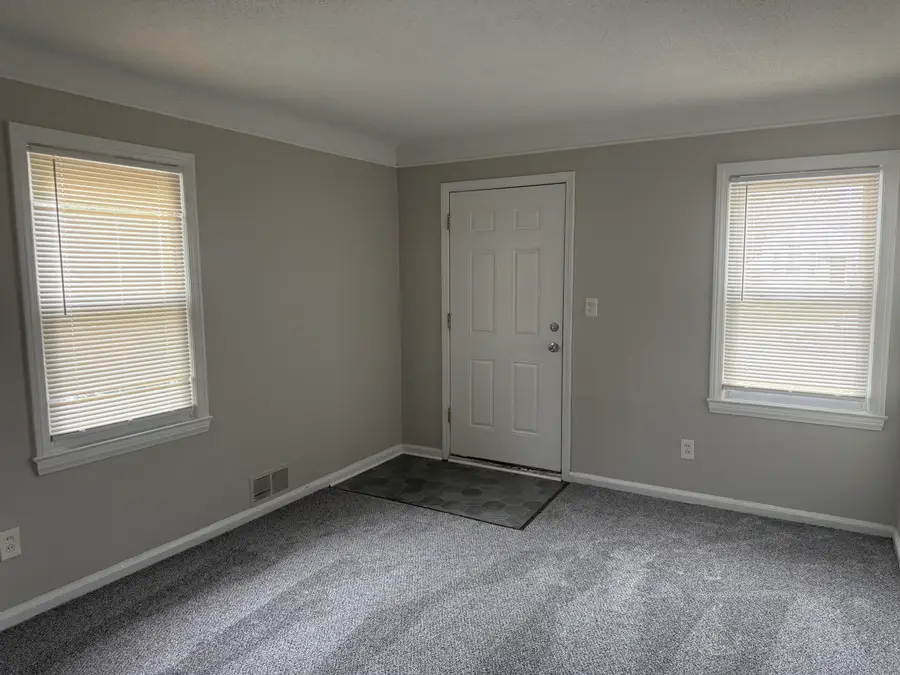 18949 Washtenaw Street, Harper Woods, MI 48225 - #3