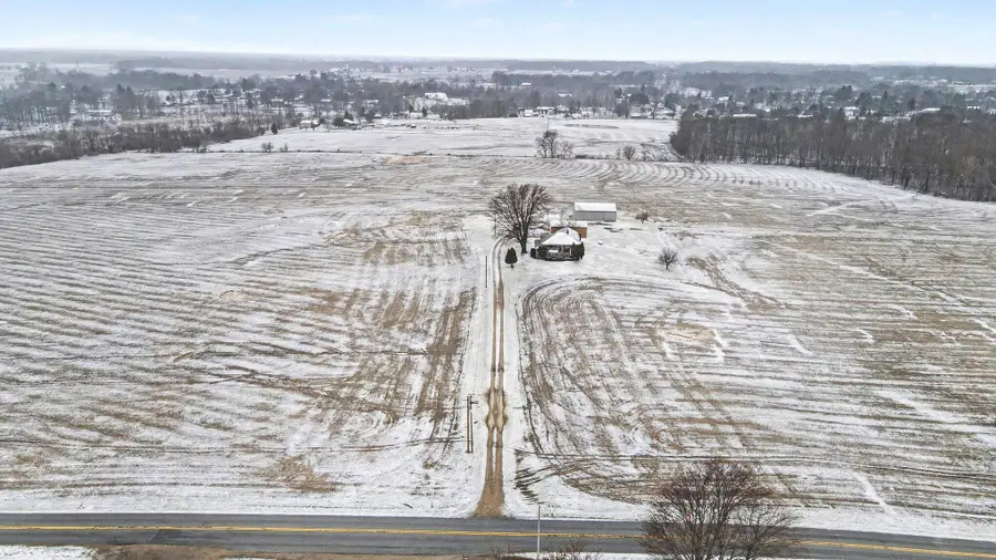 4659 Hendershot Avenue Nw, Grand Rapids, MI 49544 - #2