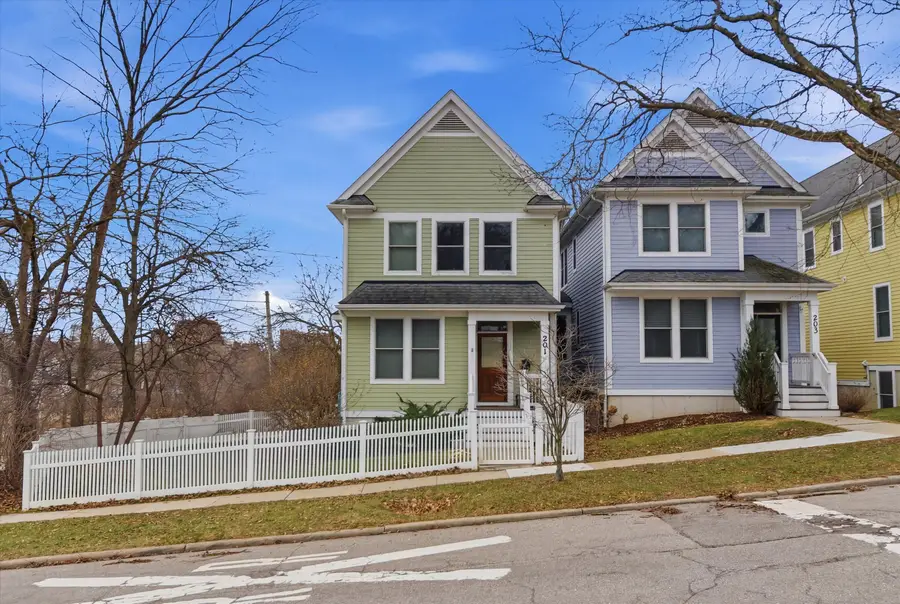 201 W Summit Street, Ann Arbor, MI 48103 - #3