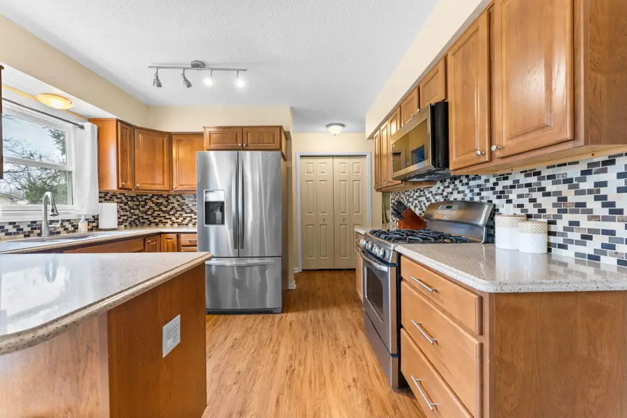 1234 Harwood Circle, Saline, MI 48176 - #2