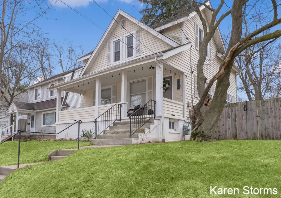 232 Dean Street Ne, Grand Rapids, MI 49505 - #2
