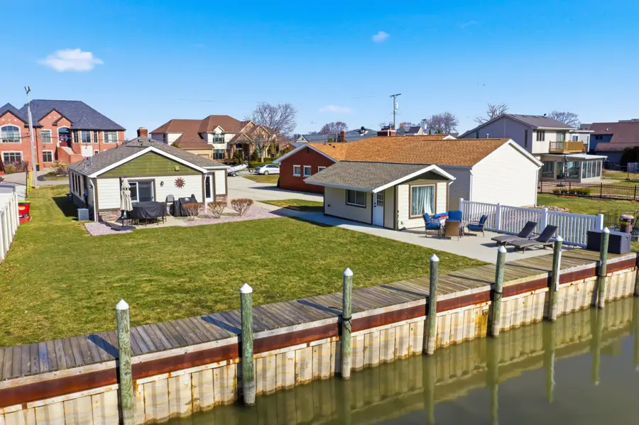 38310 Huron Pointe Drive, Harrison Township, MI 48045 - #2