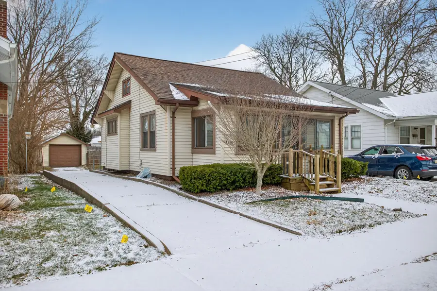 1110 E North Street, Jackson, MI 49202 - #2