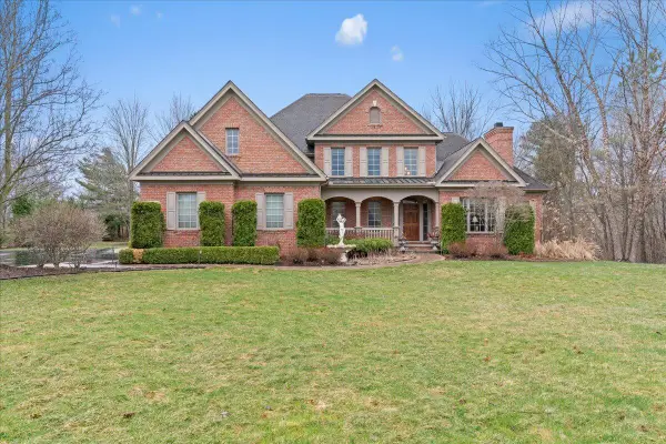 2730 Turning Leaf Drive, Howell, MI 48843