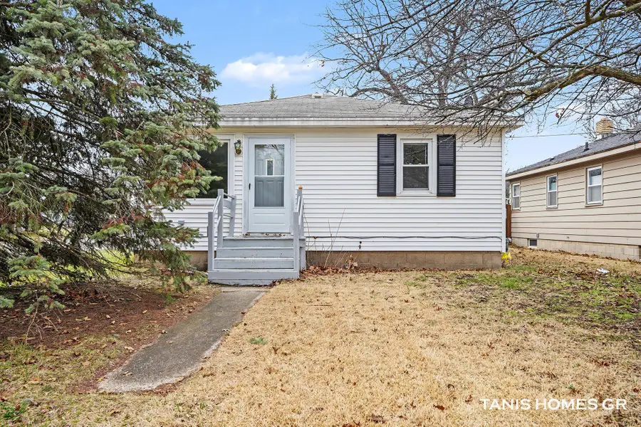 3691 Oriole Avenue Sw, Wyoming, MI 49509 - #2