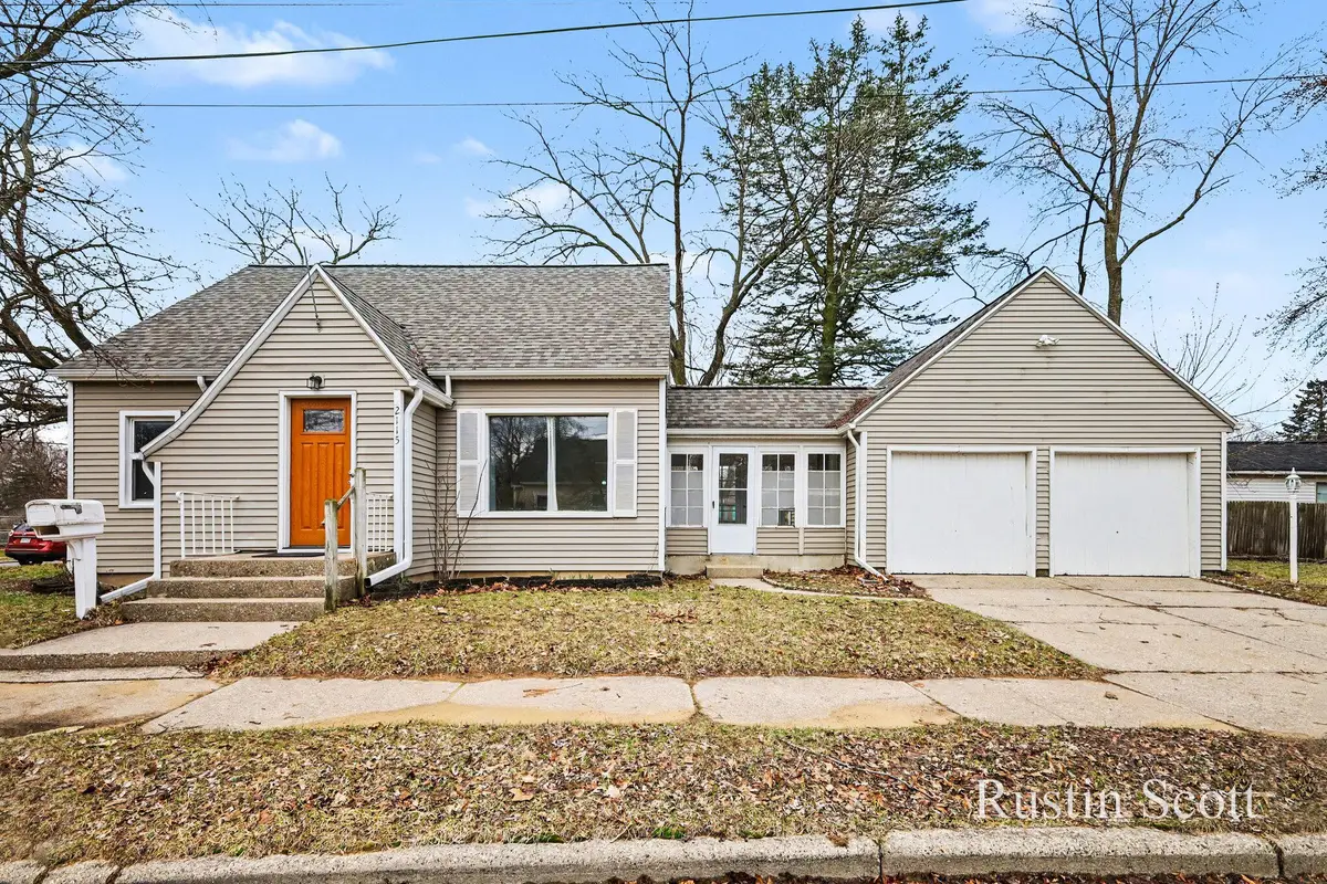 2115 Alto Avenue Se, Grand Rapids, MI 49507 - #1