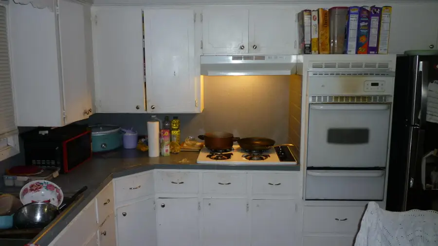 4704 Burton Street Se, Grand Rapids, MI 49546 - #2