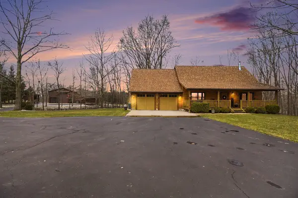 12715 24th Avenue, Marne, MI 49435