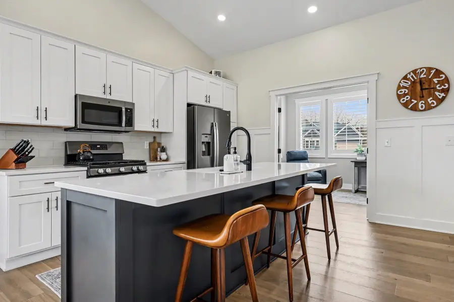 5187 Salmon River Court Sw, Wyoming, MI 49418 - #3